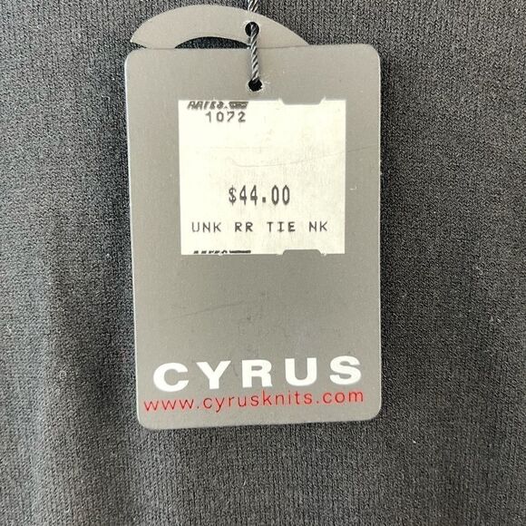 NWT Cyrus Women’s Top Size M - Picture 5 of 6
